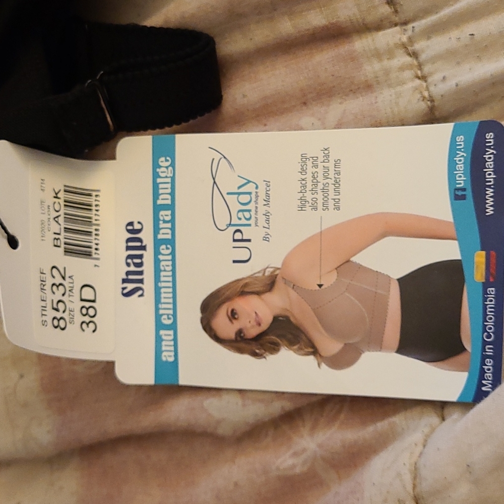 Brand new 38D Black Bra